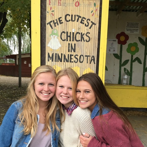 Meet your Posher, Cathy - Picture 1 of 1